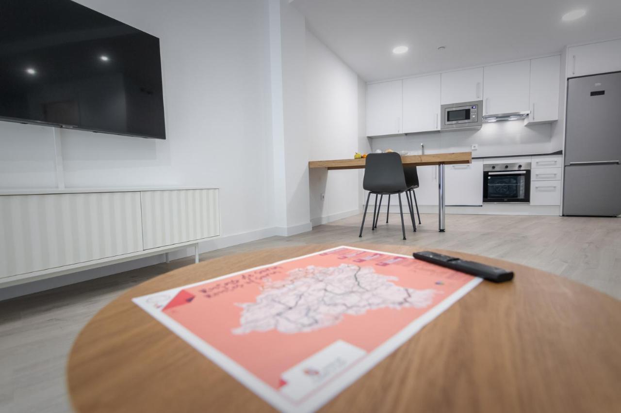 Apartamentos Soria Suites Экстерьер фото
