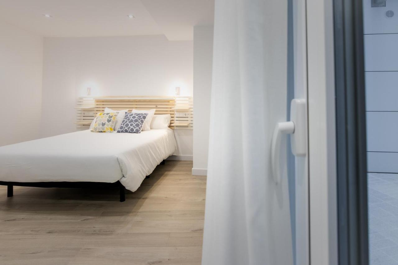 Apartamentos Soria Suites Экстерьер фото